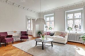Byt 1890 ve Stockholmu má klasický severský dekor s moderními vlivy