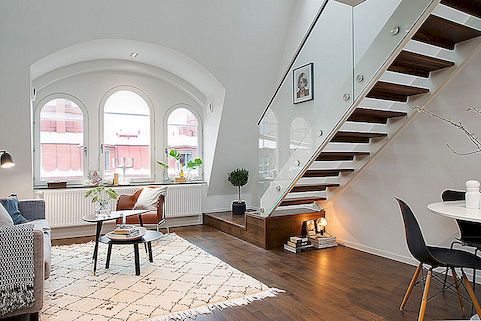 Okouzlující byt v centrálním Stockholmu, který je naplněný světlem