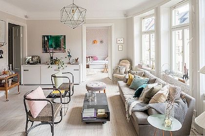 Eklektisk Stockholm lägenhet skryter charm, karaktär