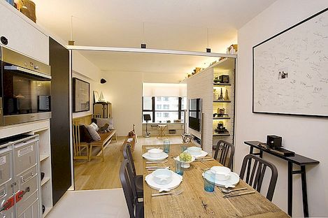 Zeer flexibel appartement met 10 schuifdeuren in Hong Kong
