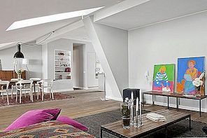 Minimalistisk hvit loft leilighet i Norrmalm