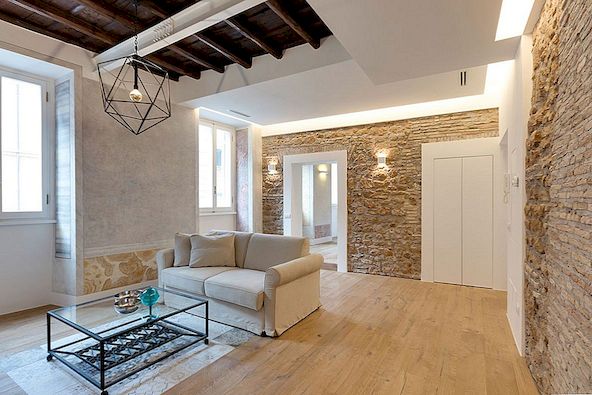 Římský apartmán se bez problémů mísí rustikální a moderní prvky