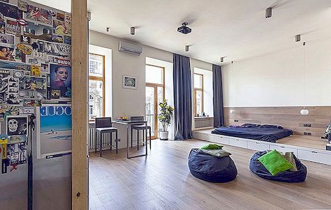 Ongebruikelijke lay-out die een 58 m2 open studio-appartement in Oekraïne definieert