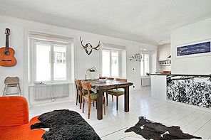 Bělost a jednoduchost v bytě ve Stockholmu