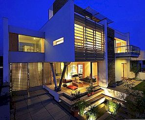 350 kvadratfamiljshus i Gurgaon, Indien