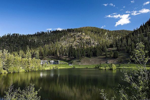 Ett Rocky Mountain Utopia: Valley of the Moon Ranch och konstgalleri
