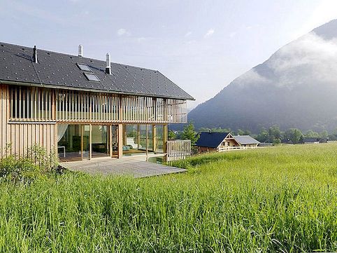 En underbar reträtt i Österrike av Hohensinn Architektur