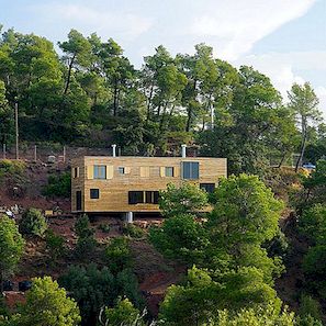 Καταπληκτικό ξύλινο σπίτι στη Βαρκελώνη