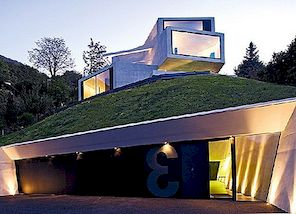 Ngôi nhà bê tông nổi bật về kiến ​​trúc với tầm nhìn ra dãy núi Alps của Thụy Sĩ