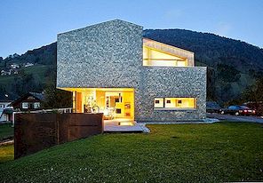 Vackert hem Ligger vid Alperna: Hus Haller