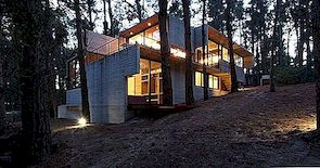 Gražus lygių namas Argentinoje "BAK Architects"