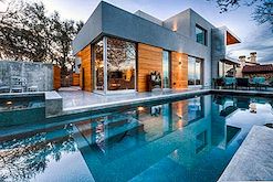 City View Residence House ligt in Austin, Texas