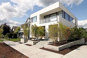 Colman Triplex, Kiến trúc đương đại Daring ở Seattle