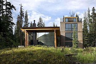 Colorado vakantiehuis gebouwd van beton en hout om beter op te gaan in