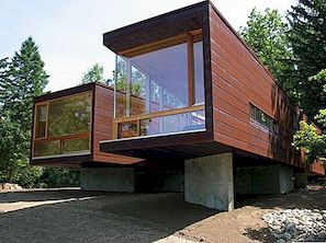Contemporary Cottage door Garrison Architects