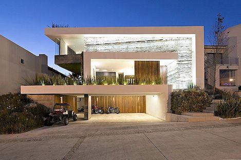 墨西哥富有创意的家庭住宅，提供华丽的现代生活：Vista Clara Residence
