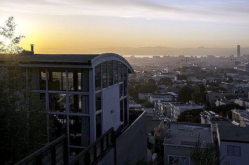 Creatieve moderne Hillside House in San Francisco met een spectaculair uitzicht