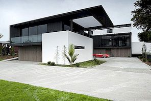Elegant huis ontworpen om onderdak te bieden aan indrukwekkende klassieke voertuigen: Lucerne Residence