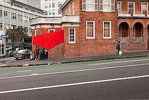 Zapojení architektonické instalace na ulici Auckland