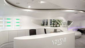 Futuristiske Decors Utstillet av New Syzygy Lab Office i Frankfurt