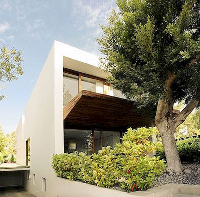 Geometrie řízená architektura: dům v Rocafort od studia Ramona Esteve