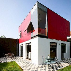 Kadeřnictví a bydlení v jedné barevné budově: Casa Sasso