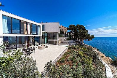 High-end kroatiska resort med utsikt över Adriatiska havet: Golden Rays Villa