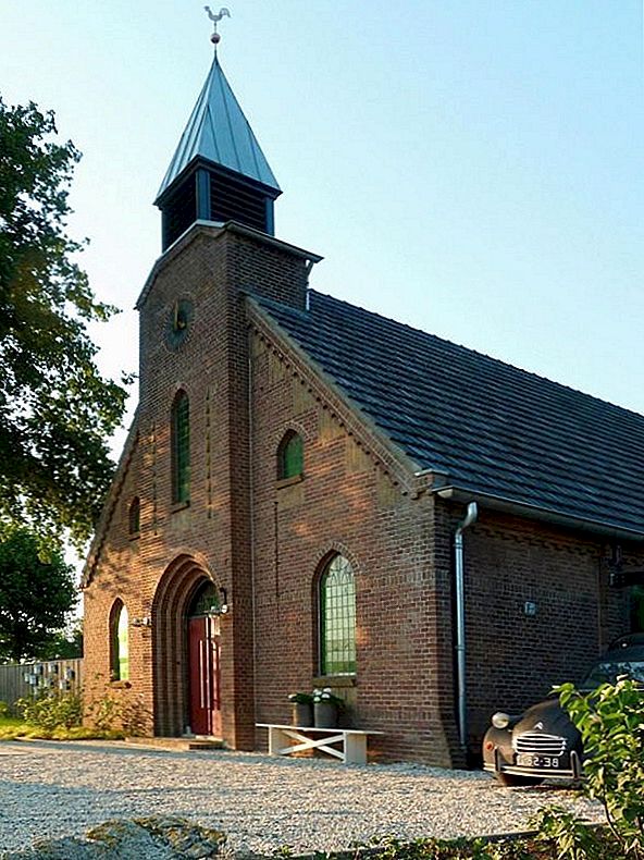 Historisk kyrka förvandlades till ett privat hem i Nederländerna
