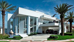 Vakantie-inspirerende moderne villa in Brazilië met luxe decors