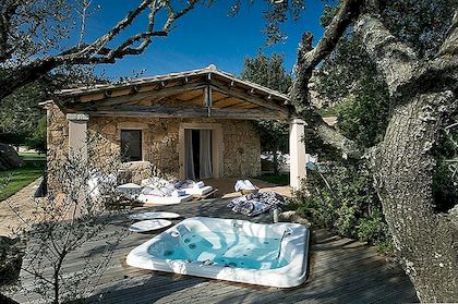 Holiday Vibes Inspirerad av charmiga Lo Stazzo Country House på Sardinien