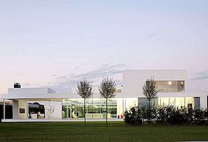 Dokonalý moderní design domu: Villa VH en T v Belgii