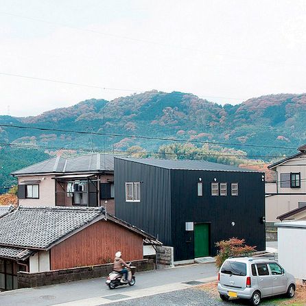 Minimalistisch doosvormig huis door Yoshihiro Yamamoto: Danchi Hutch