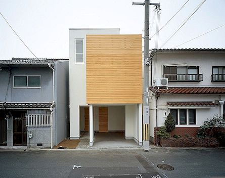 Minimalistisk japansk bostad gör det mesta av en smal plats: Hus F