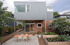 Moderní a praktický doplněk k bungalovu v Seattlu