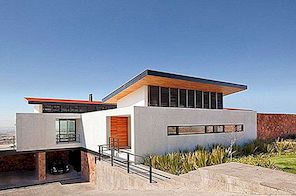 现代建筑适应Chihuahuan沙漠气候：Casa Camino