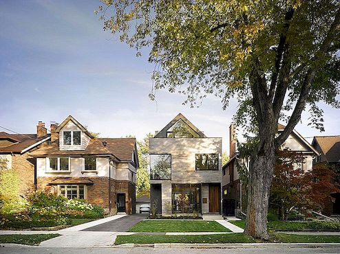 Moderne Canadese residentie die zijn buurt met elegantie doordringt