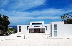 Moderne vakantie-Ocean Villa op het eiland Curaçao met uitzicht op het Caribisch gebied