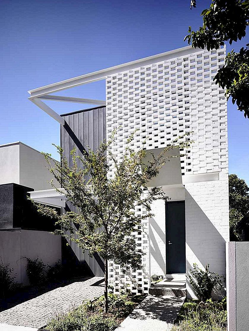 Perforerad tegelstenskärm som definierar Fairbairn Road House i Australien