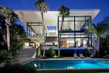 Luxusní dům v Coral Gables s výhledem na zátoku Biscayne