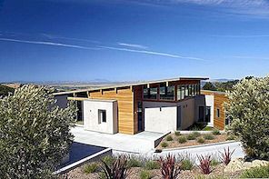 Smart Hillside Home využívající solární orientaci a pasivní ventilaci