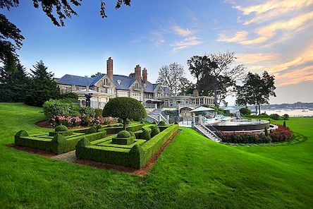 Opvallend landgoed van $ 30.000.000 met prachtige tuinen en ontspannen uitzichten