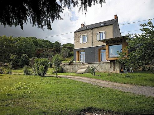 Sunny Home Raised ovanför marknivån i den bohemiska regionen Saint Marcel, Frankrike
