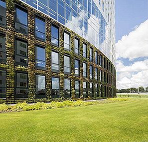 Hållbar kontorsbyggnad i Nederländerna För Enecos 2100 anställda