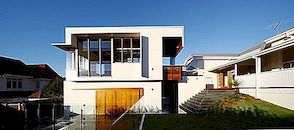 The Clayfield House av Shaun Lockyer Architects