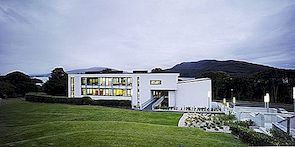 The Contemporary School of Nursing for St Angela College i Sligo