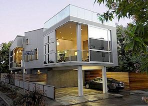Zelený, prefabrikovaný dům Cleft od Culver Architects