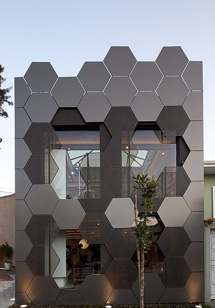 The Uncanny Honeycomb Inspired Estar Móveis Store in Brasile