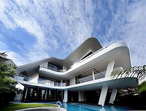 Unconvetional Modern Architecture: "Ninety7 @ Siglap" House in Singapore