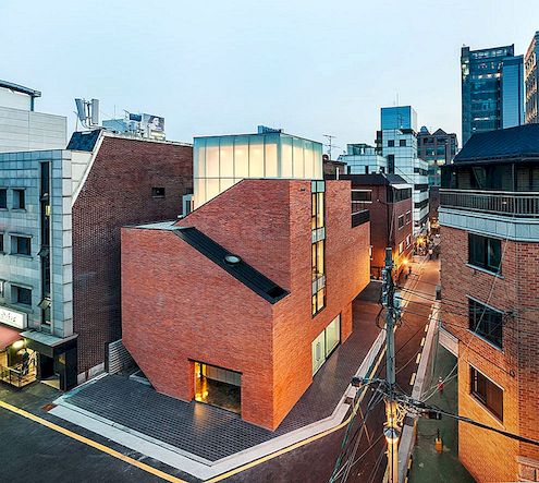 Ongebruikelijke Recording Studio Design in Seoul gekleed in baksteen