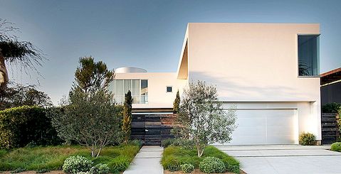 White Stucco Modern House in Venice, Californië door Dennis Gibbens Architects